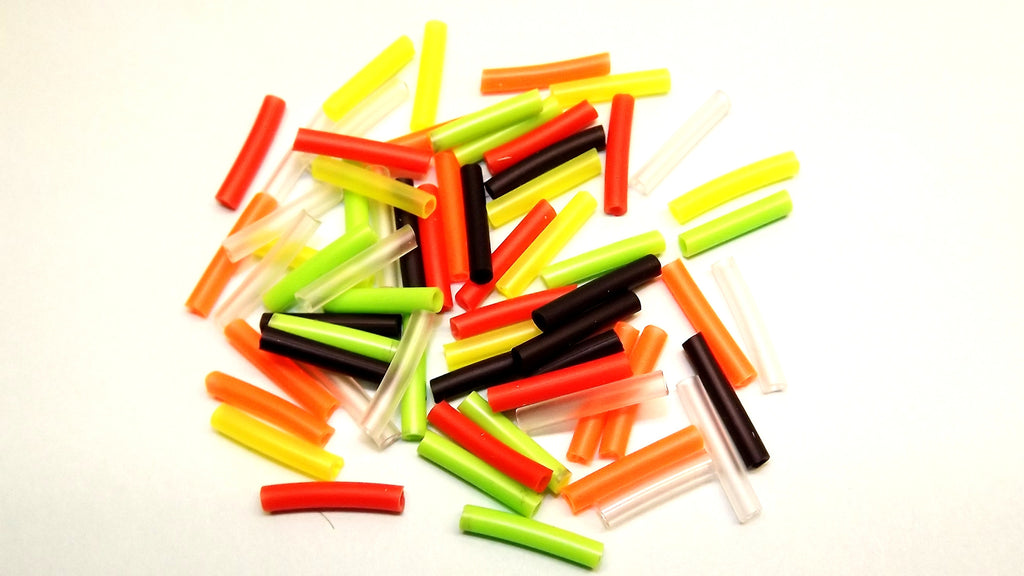 60 ASSORTED PIECES OF COLOURED SILICONE EXTENSION TUBING FROM FLYMAKERS FLYTYING